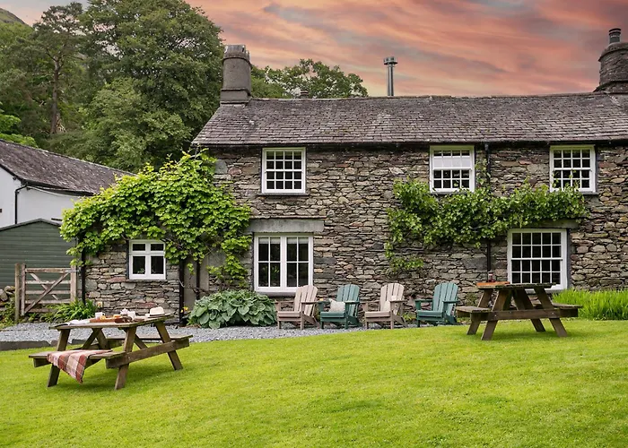 Little Holiday home *